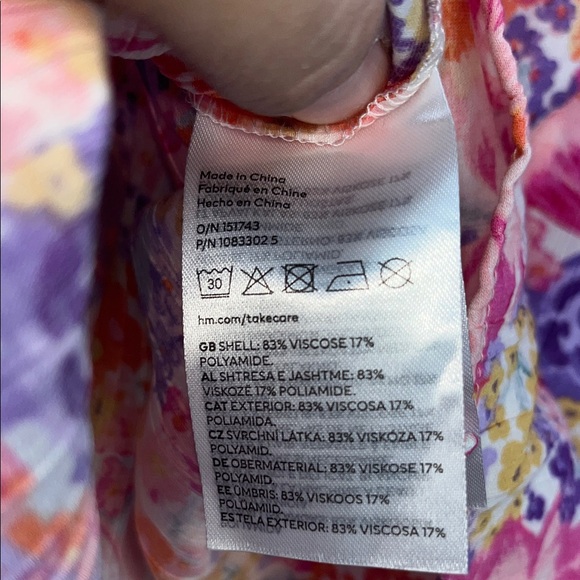 H&M Multicolor Floral Button Down Shirt - Picture 8 of 9